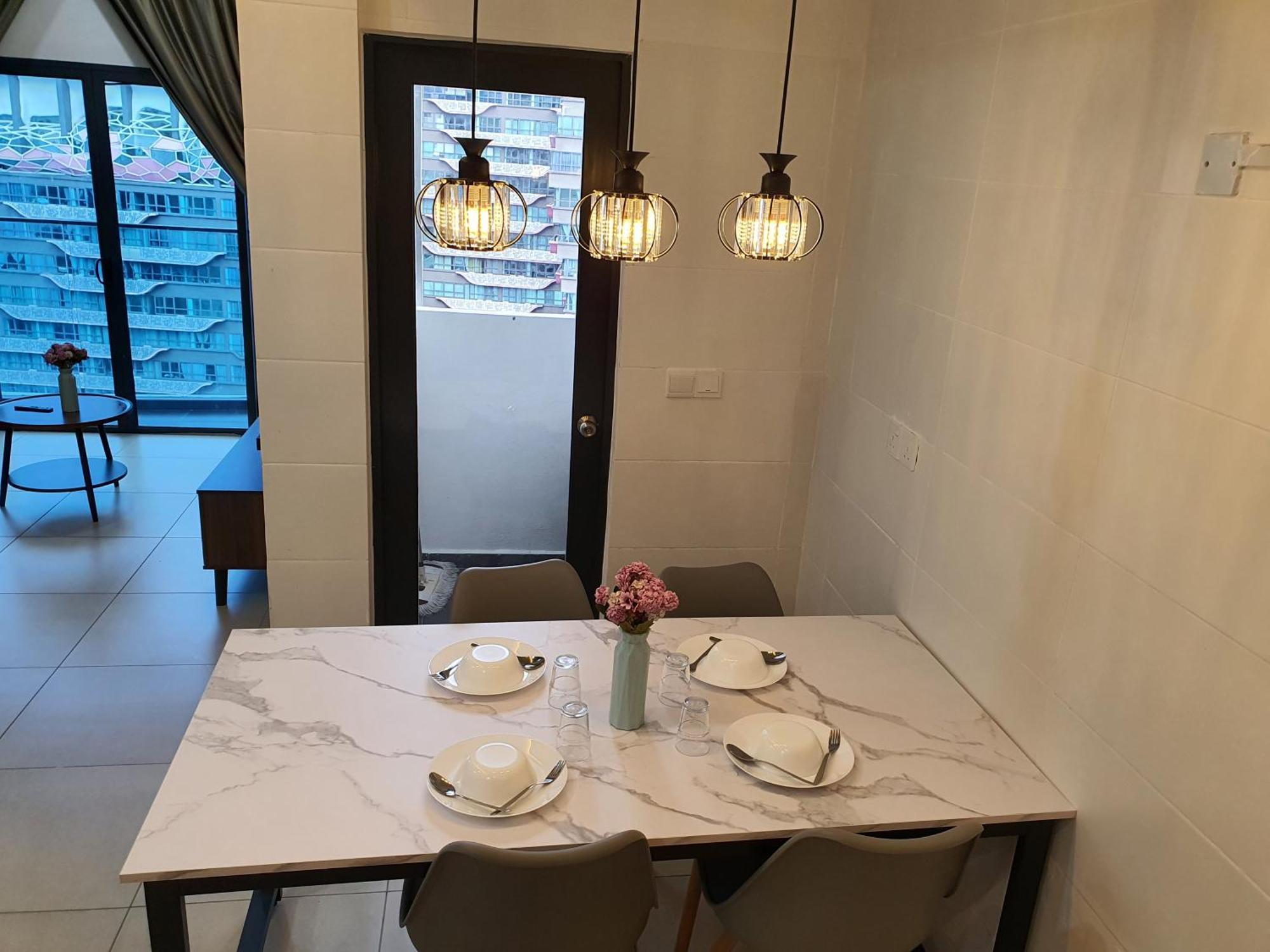 Reizz Homestay By Classy Pangsapuri *