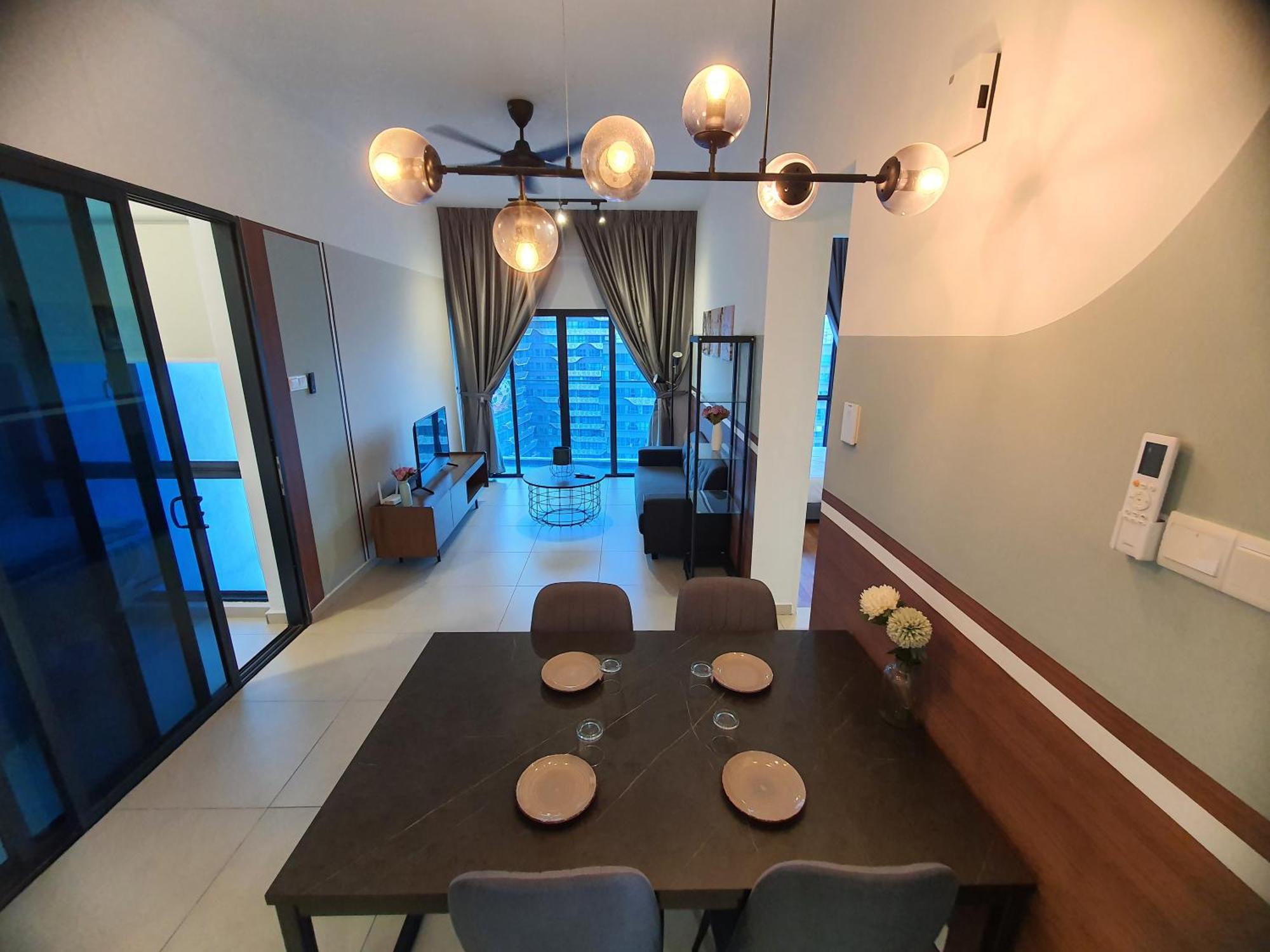 Reizz Homestay By Classy *